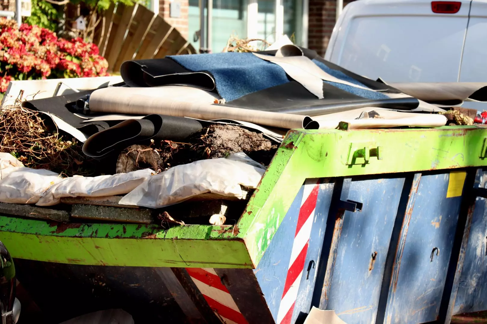 What You Can And Can't Put In A Skip UK