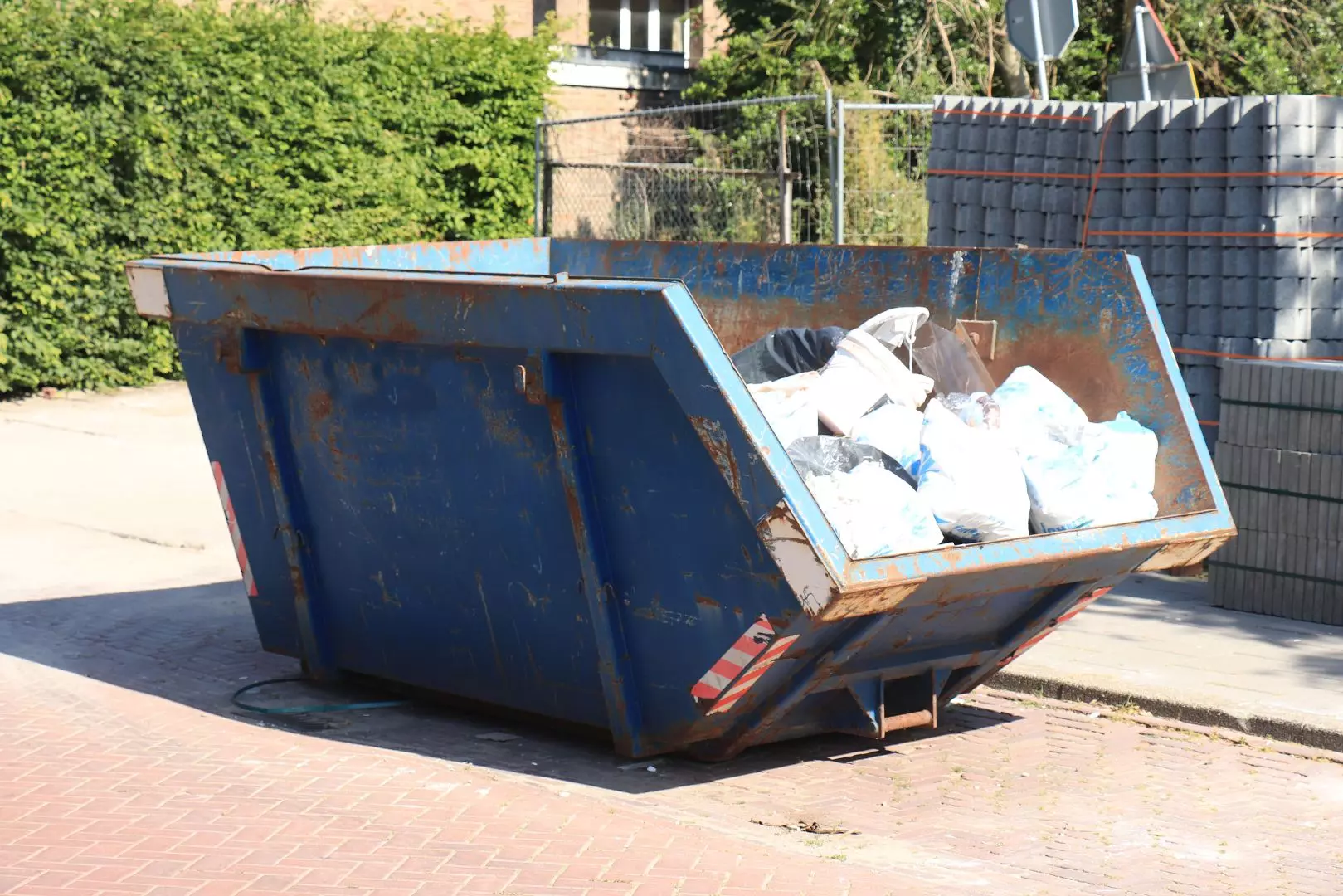 Skip Hire Services In Irlam, Eccles, Urmston, Sale, Stretford, Salford